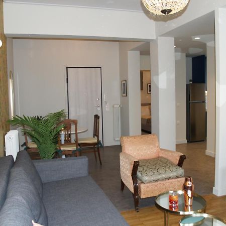 Mrs Holiday Apartment Athen Eksteriør bilde